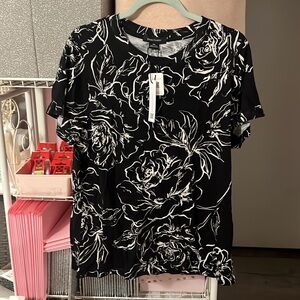 Sanctuary Black and White Floral Short Sleeve Top- Brand new